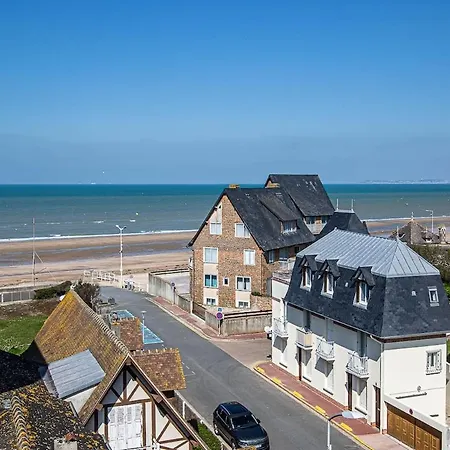 Very Apartment-roof *