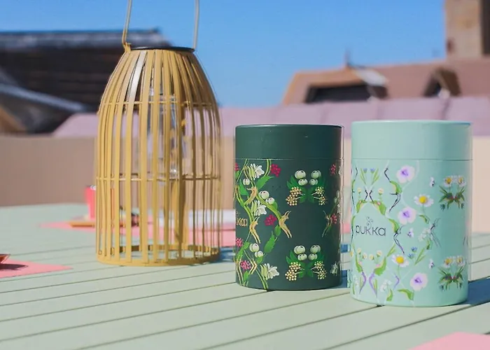 Very Apartment-roof *